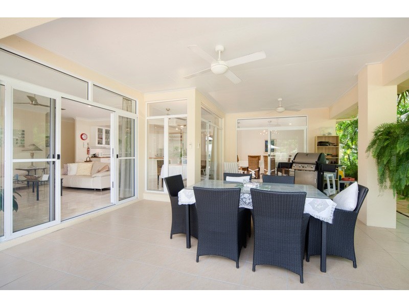 Kewarra Beach QLD 4879