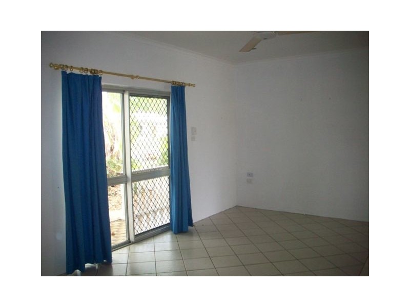 8 Mahab Street, Kewarra Beach QLD 4879