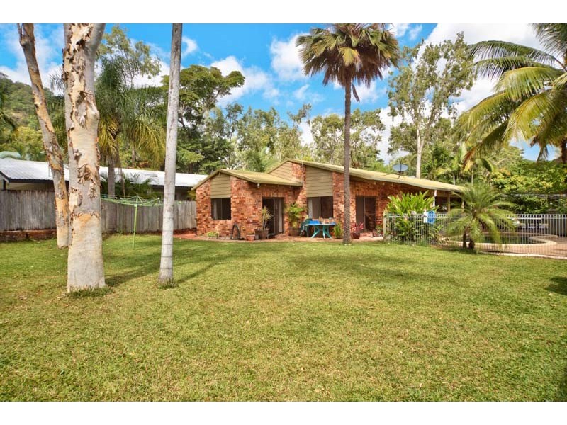 Trinity Beach QLD 4879