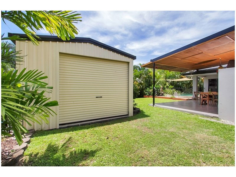 3 Savannah Street, Palm Cove QLD 4879