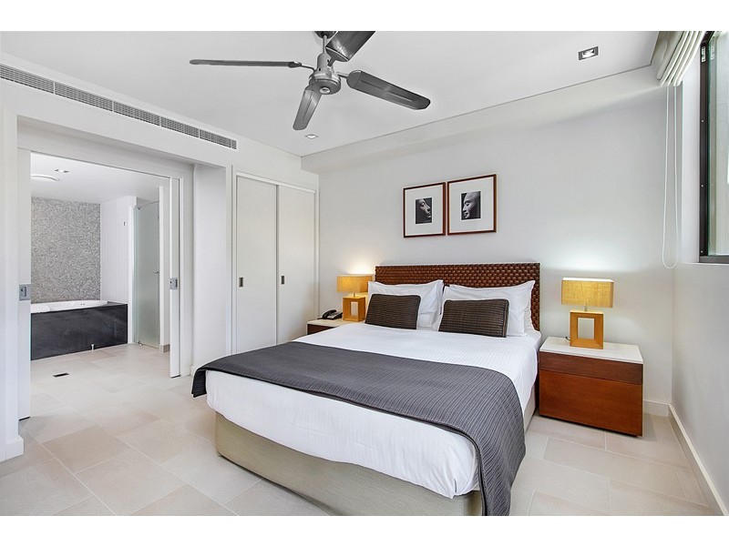 407/5 Triton Street, Palm Cove QLD 4879