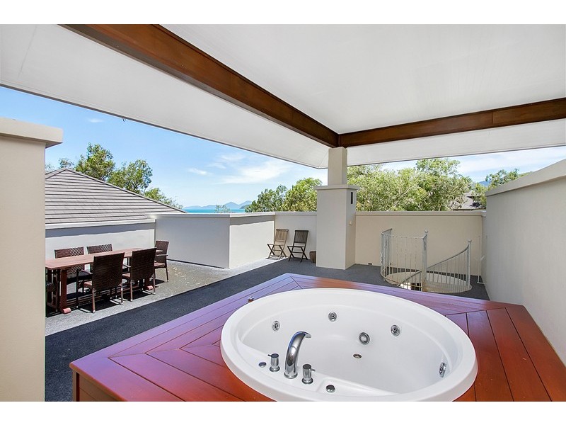 407/5 Triton Street, Palm Cove QLD 4879