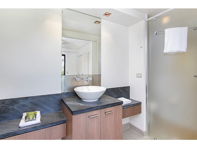 407/5 Triton Street, Palm Cove QLD 4879