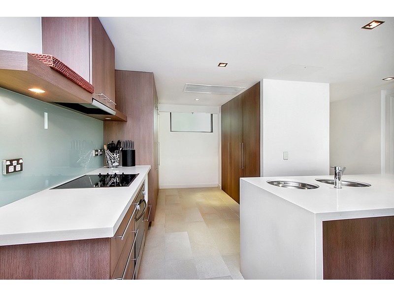 407/5 Triton Street, Palm Cove QLD 4879