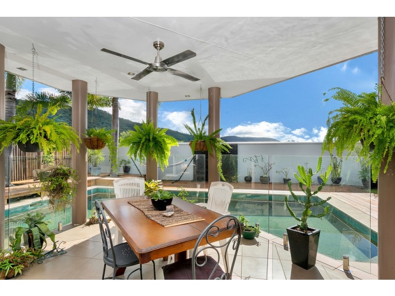 10 Iridescent Drive, Trinity Park QLD 4879
