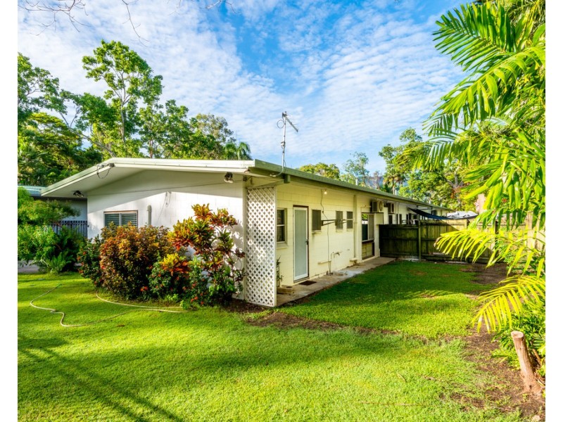1/33 Petersen Street, Trinity Beach QLD 4879