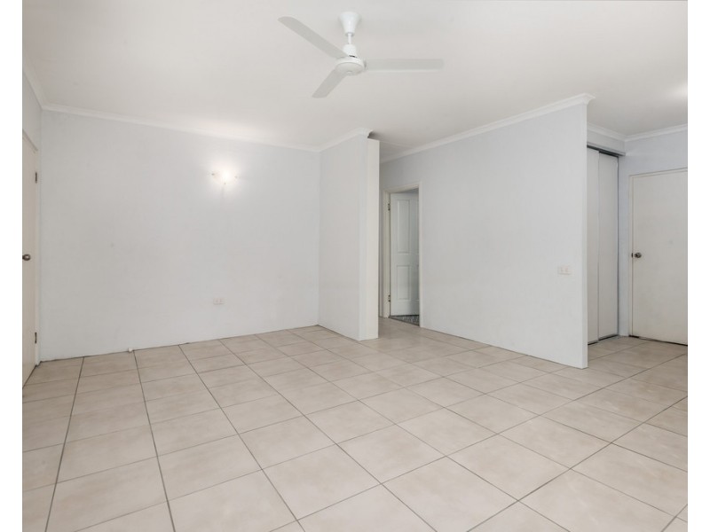1/33 Petersen Street, Trinity Beach QLD 4879