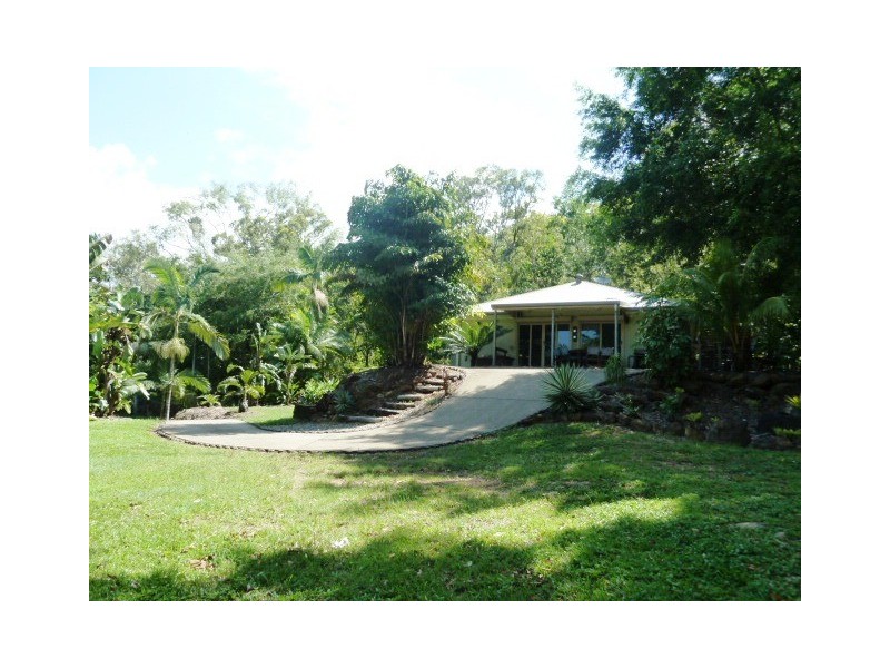 2 (lot 11) Aropa Street, Trinity Beach QLD 4879