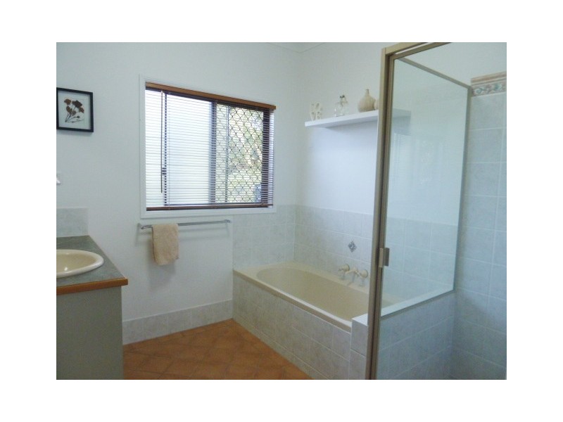 24 Mornington Street, Kewarra Beach QLD 4879