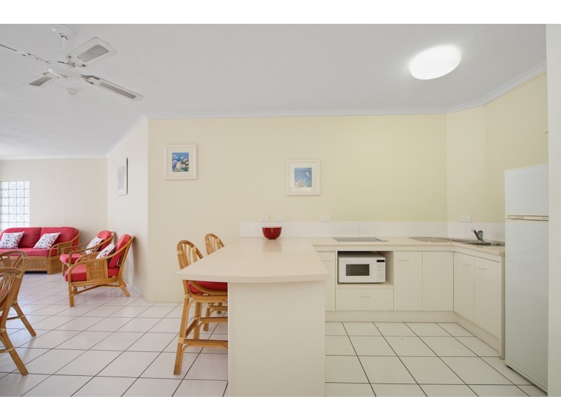 22/12 Deauville Close, Yorkeys Knob QLD 4878