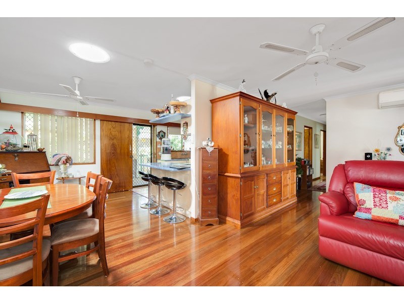 129 Jensen Street, Whitfield QLD 4870