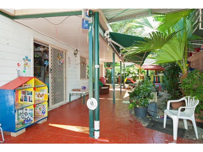 129 Jensen Street, Whitfield QLD 4870