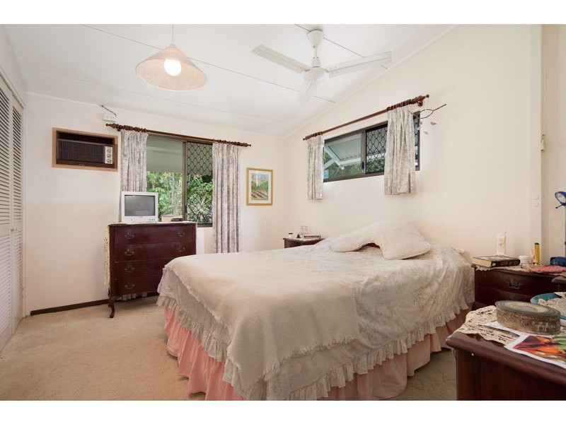 Clifton Beach QLD 4879