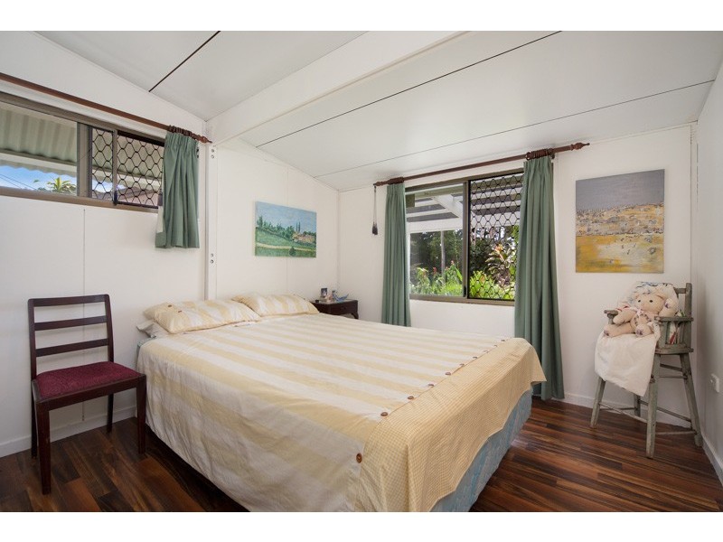 Clifton Beach QLD 4879