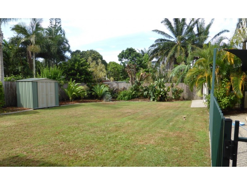 6 Derwent Street, Trinity Park QLD 4879