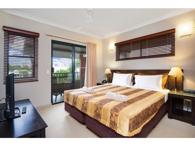 Trinity Beach QLD 4879