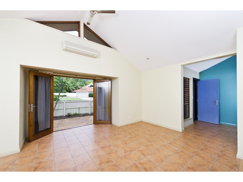 Kewarra Beach QLD 4879