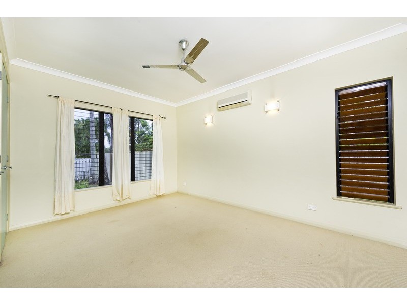 Kewarra Beach QLD 4879