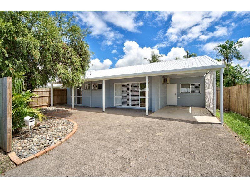 Trinity Beach QLD 4879