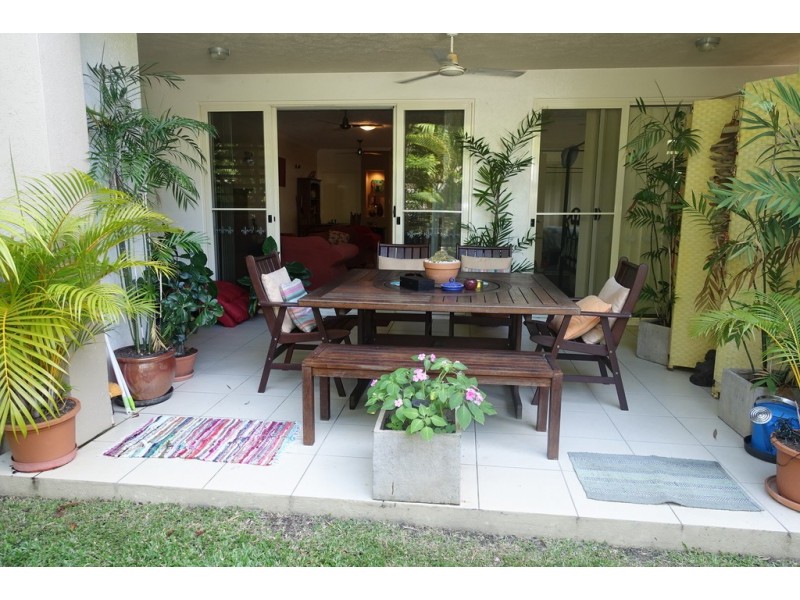 10/1804 Captain Cook Highway, Clifton Beach QLD 4879