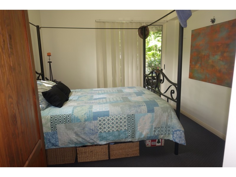 10/1804 Captain Cook Highway, Clifton Beach QLD 4879