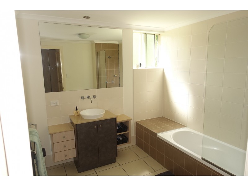 10/1804 Captain Cook Highway, Clifton Beach QLD 4879