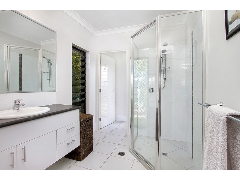 20 Edge Close, Kewarra Beach QLD 4879