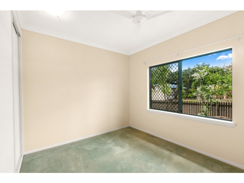 1 Corkwood Street, Kewarra Beach QLD 4879