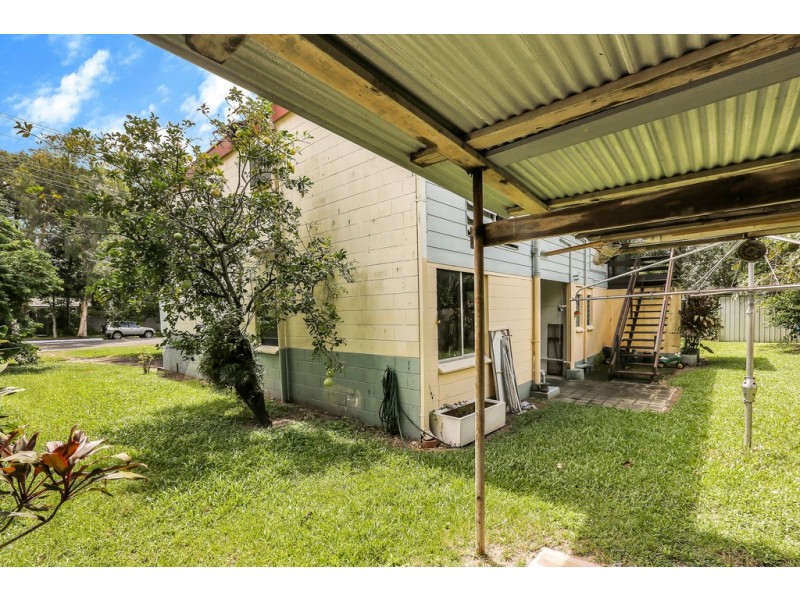 31 Endeavour Road, Clifton Beach QLD 4879