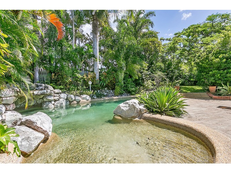 Kewarra Beach QLD 4879