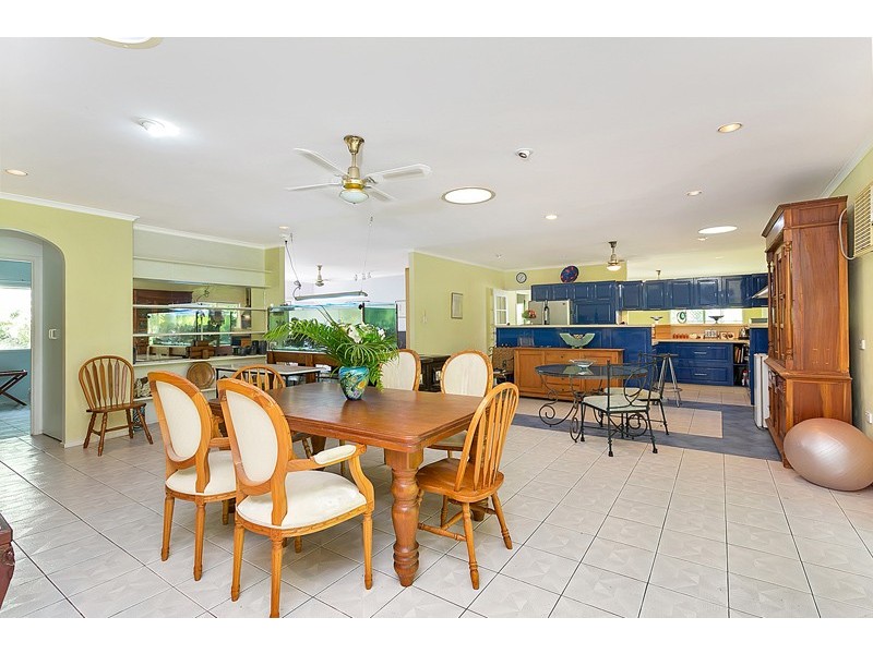 Kewarra Beach QLD 4879