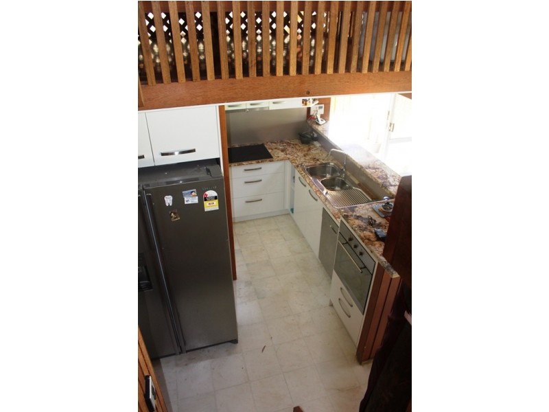 2 SAFFRON CLOSE, Holloways Beach QLD 4878