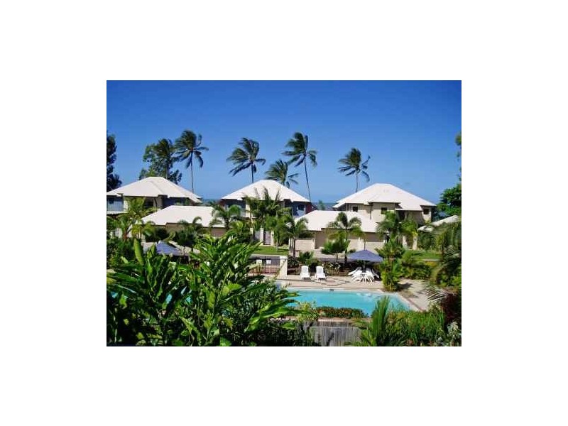 Clifton Beach QLD 4879