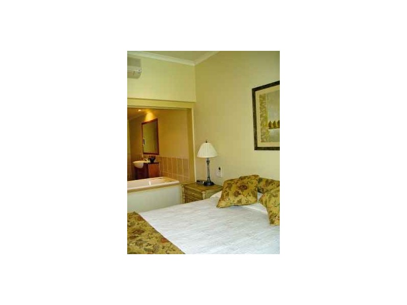 Clifton Beach QLD 4879