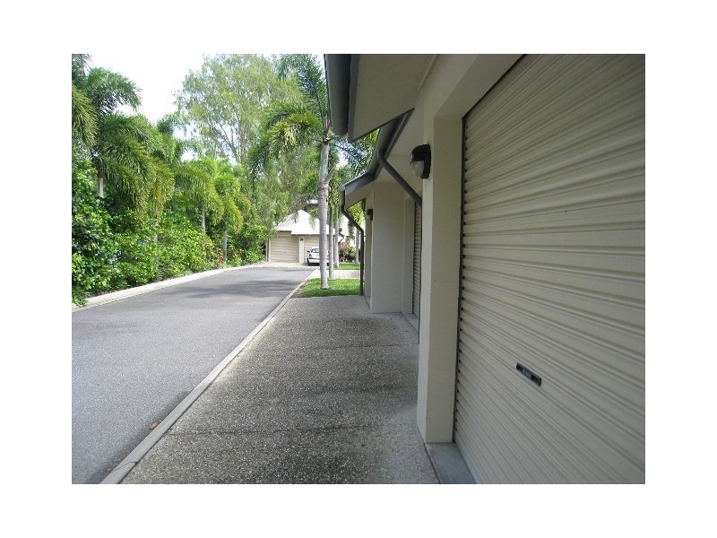 Clifton Beach QLD 4879