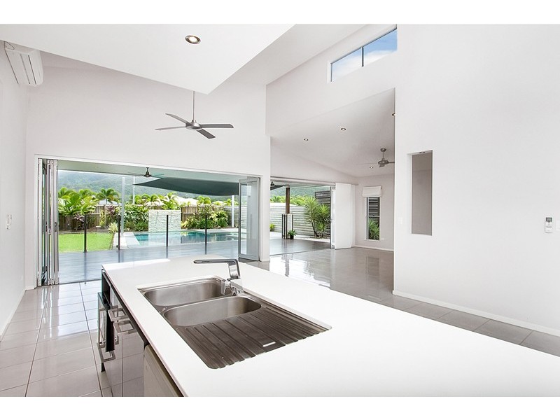 28 Fossilbrook Bend, Trinity Park QLD 4879