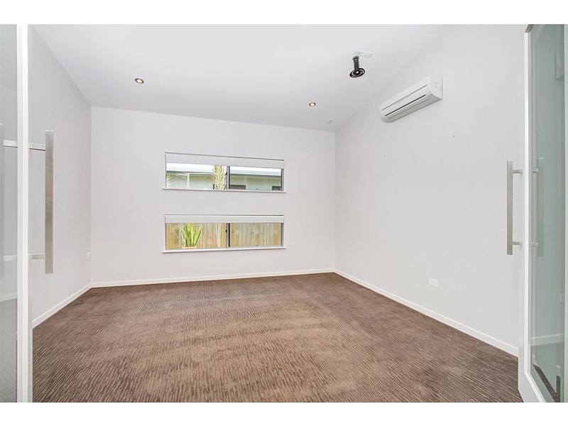 28 Fossilbrook Bend, Trinity Park QLD 4879