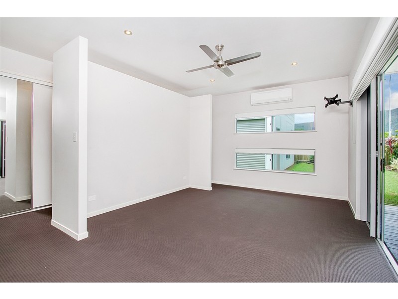 28 Fossilbrook Bend, Trinity Park QLD 4879