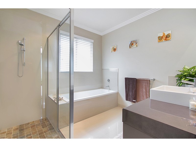 30 Greenvale Street, Smithfield QLD 4878
