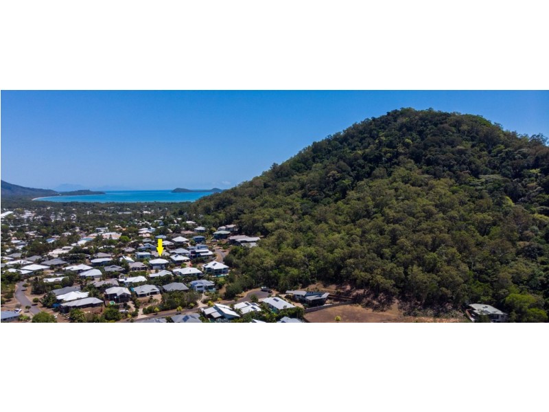 42 Catamaran Circuit, Trinity Beach QLD 4879