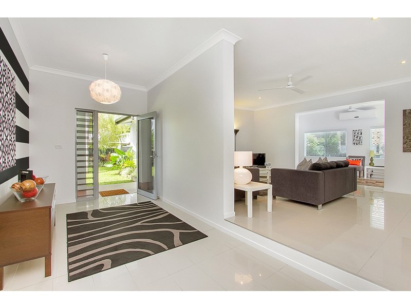 Palm Cove QLD 4879