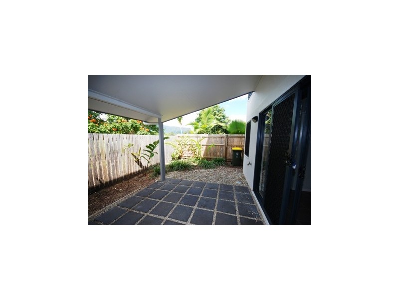 1/1766 Captain Cook Highway, Clifton Beach QLD 4879