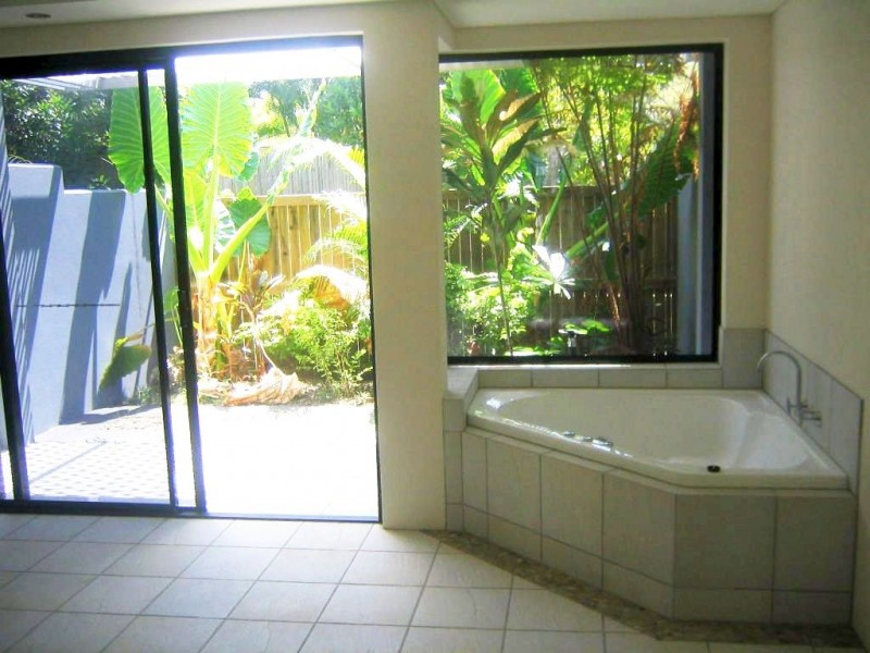 3/22-24 Oyster Court, Trinity Beach QLD 4879