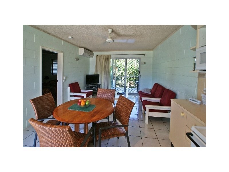 Trinity Beach QLD 4879