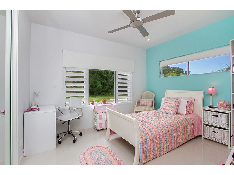 Palm Cove QLD 4879