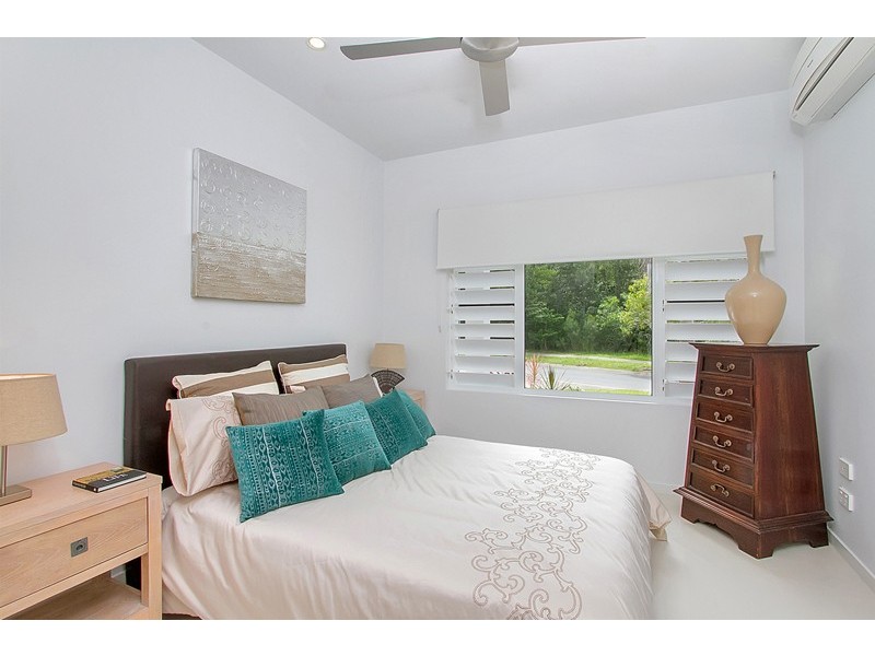 Palm Cove QLD 4879
