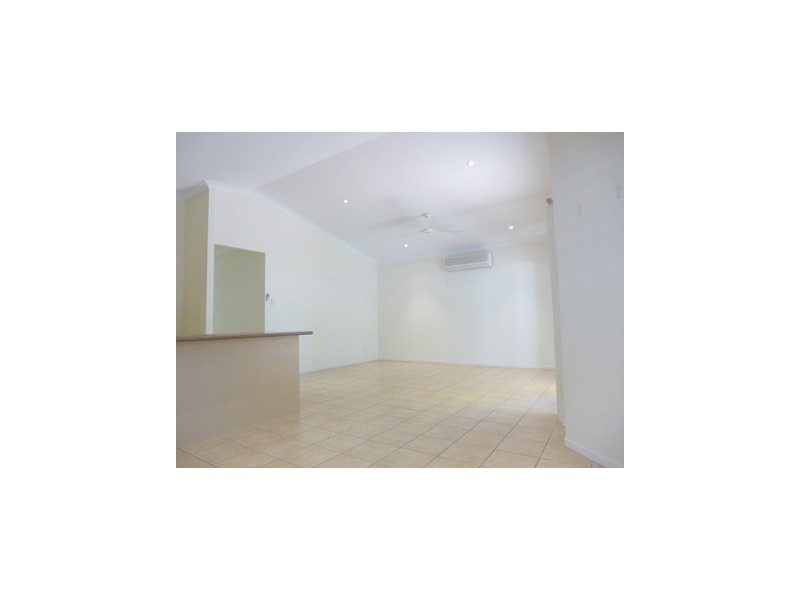 53 Cedar Road, Palm Cove QLD 4879