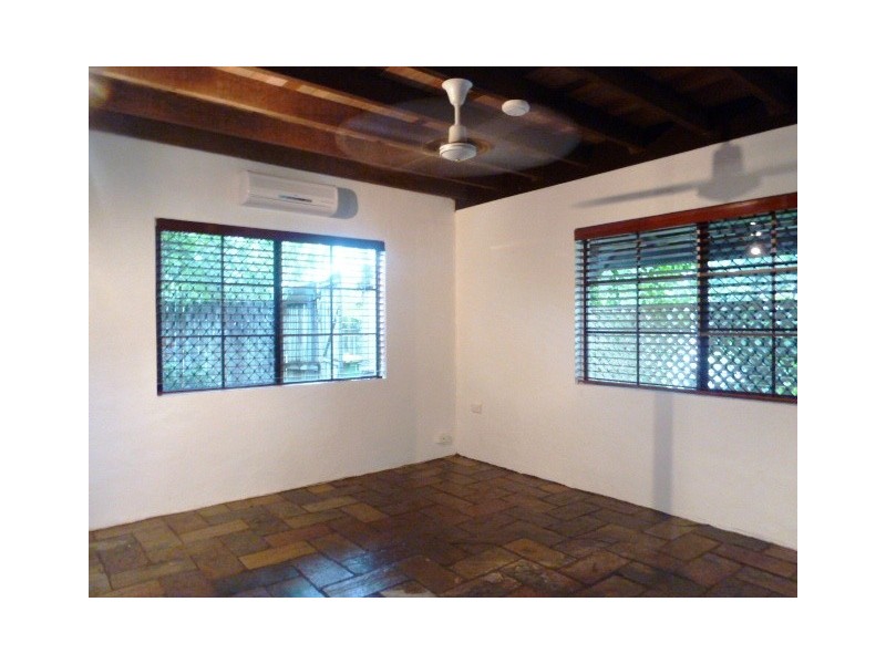 6 Conch Street, Trinity Beach QLD 4879