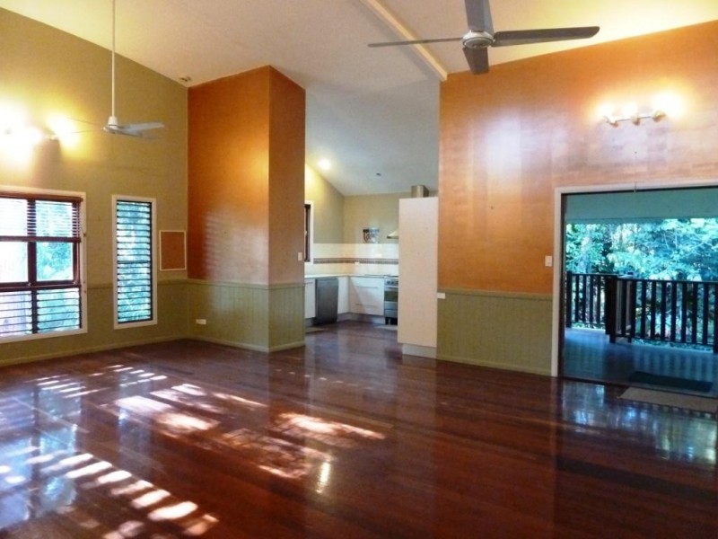12 Victor Place, Kuranda QLD 4881