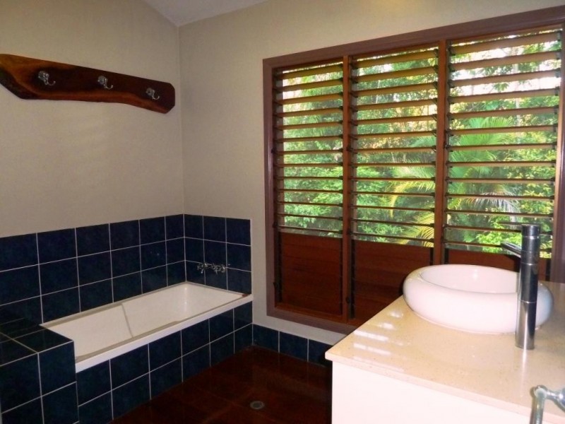 12 Victor Place, Kuranda QLD 4881